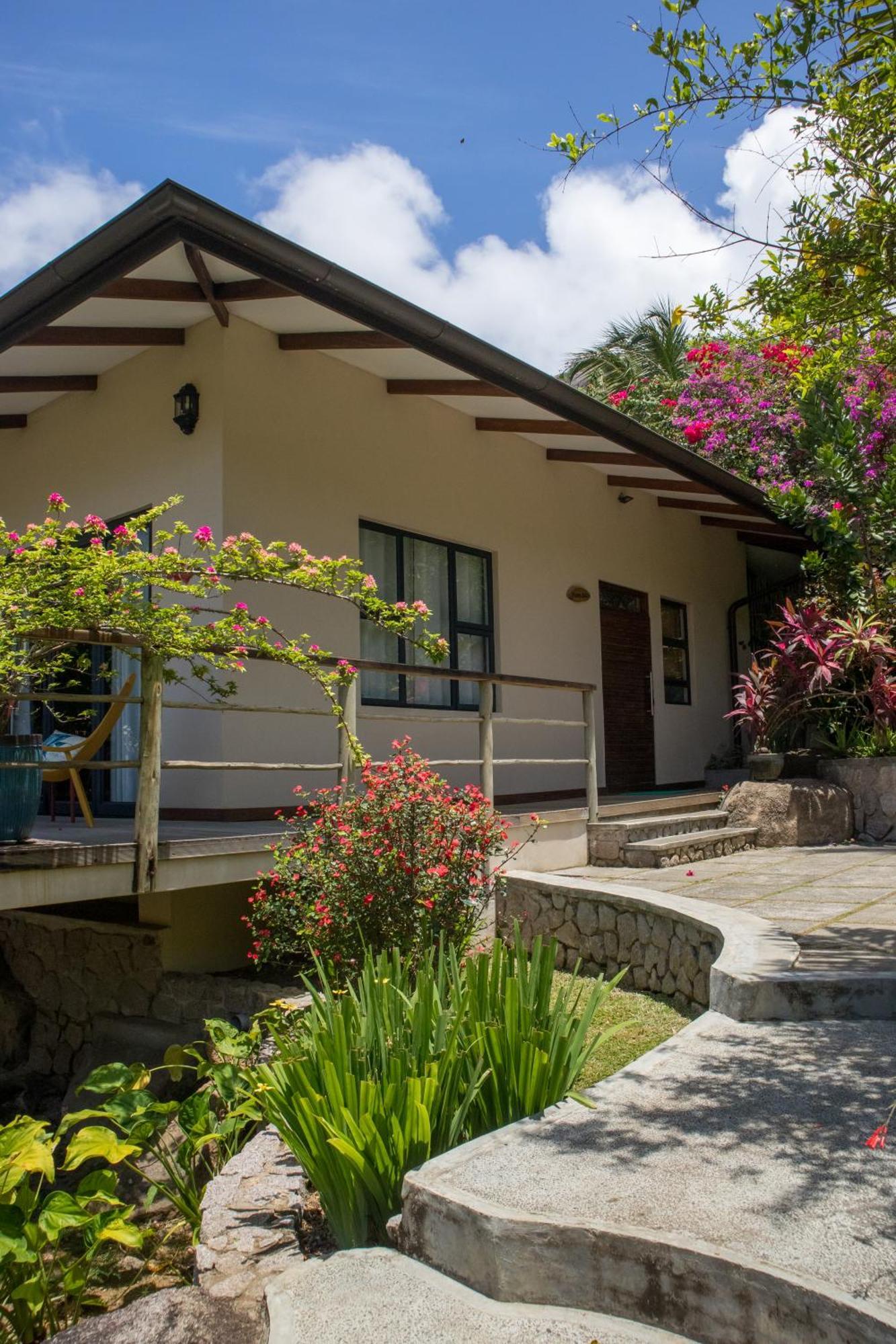 Domaine Desaubin Luxury Villas Takamaka Екстер'єр фото